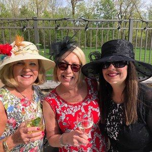 Meet your Posher, Suzanne